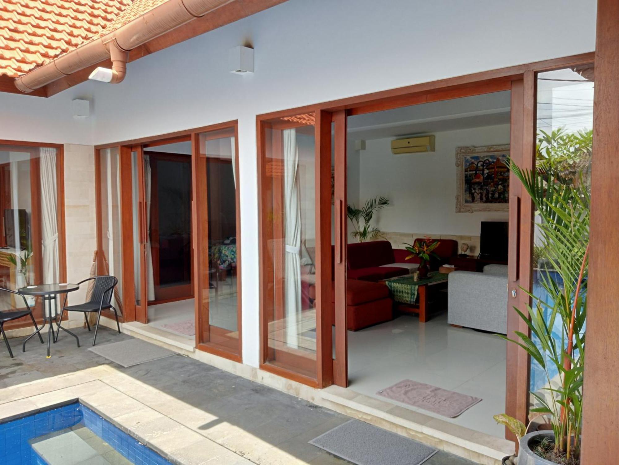 Pondok Indah Villa Ujung Exterior foto