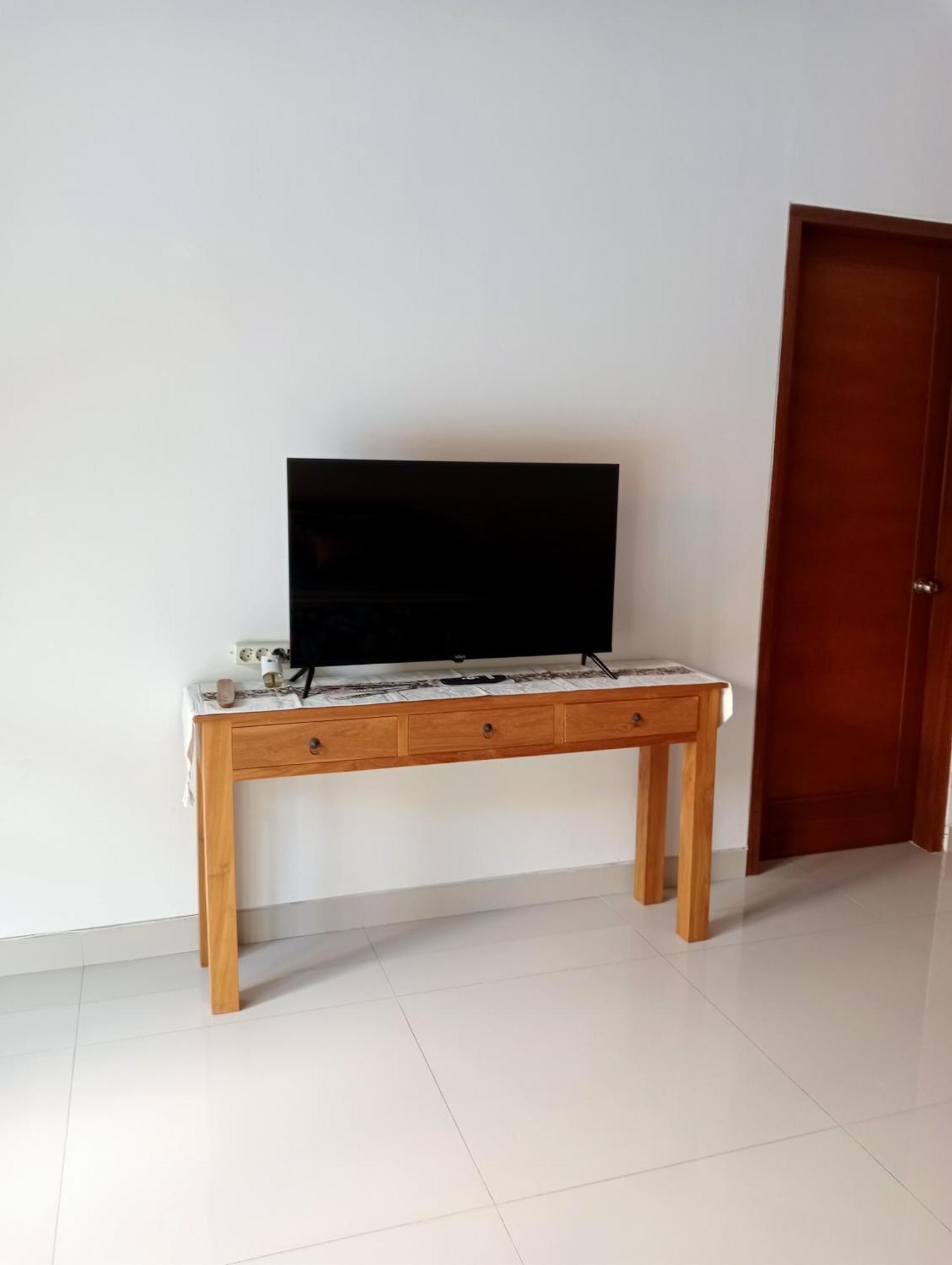 Pondok Indah Villa Ujung Exterior foto